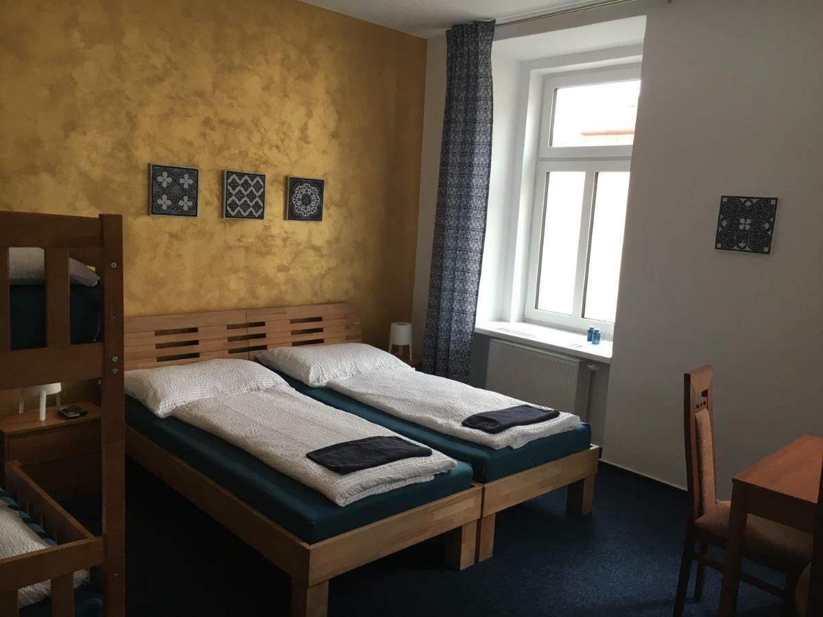 Mikulov Inn - Hotel Zeme Extérieur photo