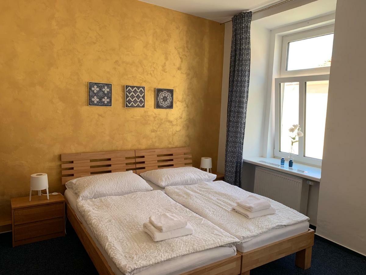 Mikulov Inn - Hotel Zeme Extérieur photo